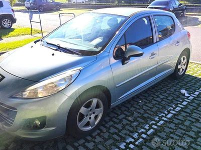Usata 2010 Peugeot 207 | 1700 €