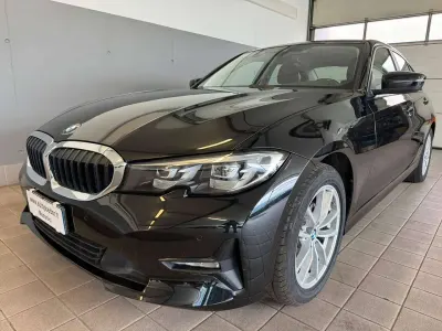 Usata BMW 320 Advantage 190 CV (139 kW) 2020 Other Berlina