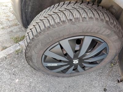 Usata Opel Corsa 45 CV (33 kW) 1996 Grigio Utilitaria