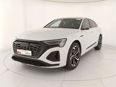 Usata Audi e-tron Sportback S-Line 158 kW (215 CV) 2024 Bianco ghiacciaio metallizzato SUV