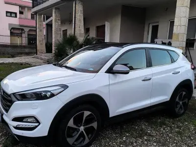 Usata Hyundai Tucson 116 CV (85 kW) 2018 Bianco SUV
