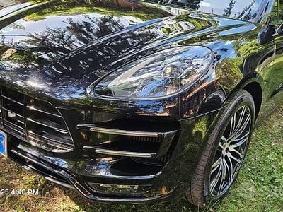 Usata Porsche Macan Turbo Performance Package 440 CV (323 kW) 2018 Nero SUV