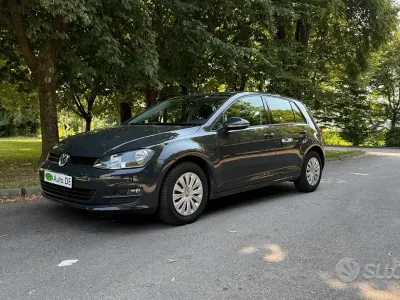 Usata VW Golf VII 90 CV (66 kW) 2017 Grigio Berlina