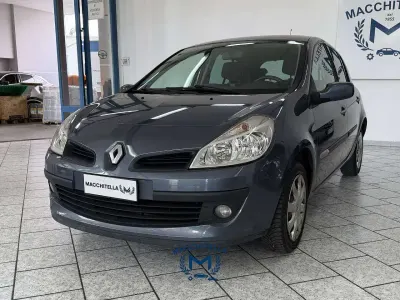 Usata Renault Clio III Rip Curl 75 CV (55 kW) 2008 Blu/azzurro Berlina