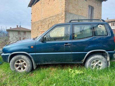 Usata 1996 Ford Maverick SUV | 2000 €