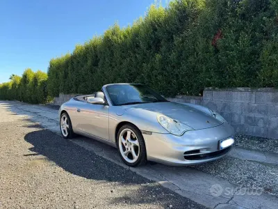 Usata Porsche 911 Carrera 4 320 CV (235 kW) 2002 Grigio Coupé