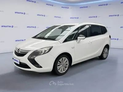 Usata Opel Zafira Tourer Cosmo 150 CV (110 kW) 2015 Bianco Monovolume