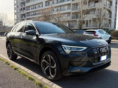 Usata Audi e-tron S-Line 300 kW (408 CV) 2021 Grigio SUV