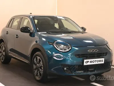 Usata Fiat 600 Icon 145 CV (106 kW) 2025 Verde SUV