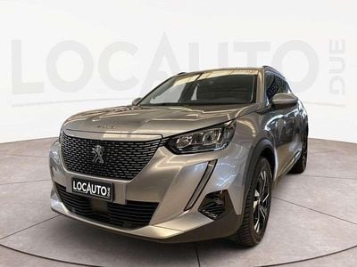 Usata Peugeot e-2008 Allure 100 kW (136 CV) 2022 Grigio SUV