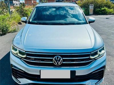 Usata VW Tiguan R-line 150 CV (110 kW) 2023 Grigio SUV