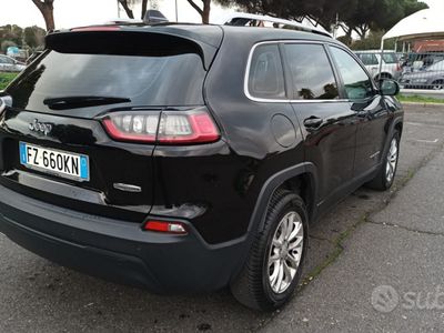 usata Jeep Cherokee 2.1 turbodiesel 5 porte Limited