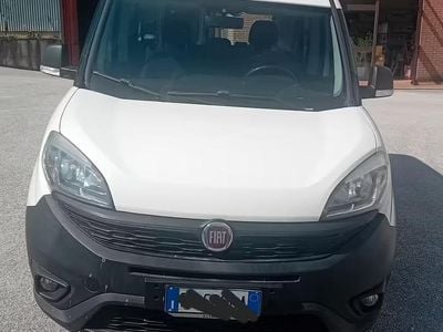 Occasion Fiat Doblò 90 ch (66 kW) 2017 Blanc Monospace