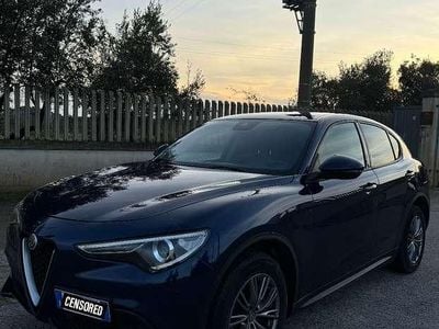 Usata Alfa Romeo Stelvio Business 190 CV (139 kW) 2019 Blu/azzurro SUV
