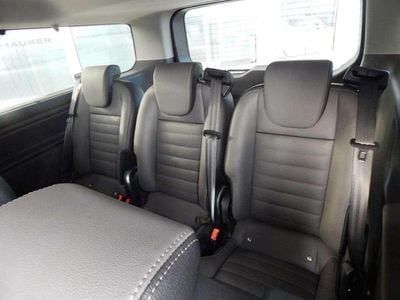 Usata Ford Tourneo Custom 131 CV (96 kW) 2021 Nero Furgone