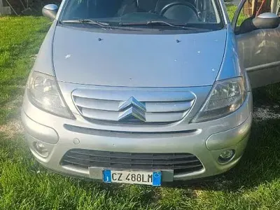 Usata Citroën C3 68 CV (50 kW) 2006 Grigio Berlina