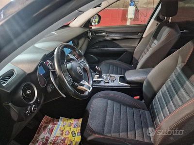 Usata Alfa Romeo Stelvio 190 CV (139 kW) 2021 Nero SUV