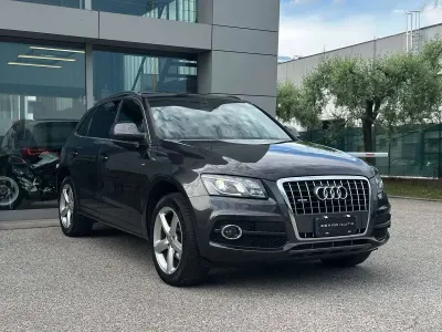Usata Audi Q5 Ambiente 170 CV (125 kW) 2009 Grigio SUV