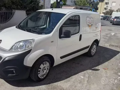 Usata Fiat Fiorino 80 CV (58 kW) 2018 Bianco Monovolume