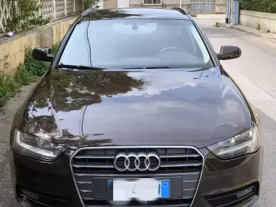 Usata Audi A4 160 CV (117 kW) 2012 Marrone Station wagon