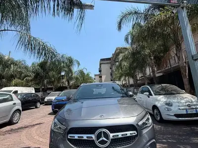 Usata Mercedes GLA200 Executive 150 CV (110 kW) 2020 Grigio SUV