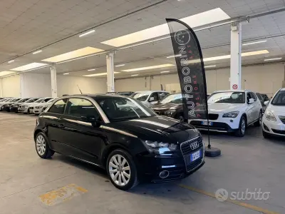 Usata Audi A1 Attraction 105 CV (77 kW) 2014 Nero Utilitaria
