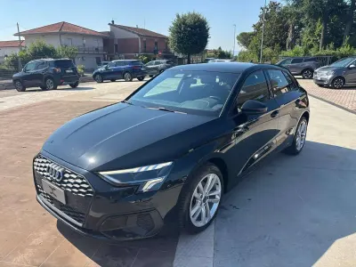 Usata Audi A3 116 CV (85 kW) 2023 Nero Berlina