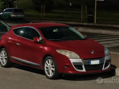 Begagnad Renault Mégane Coupé