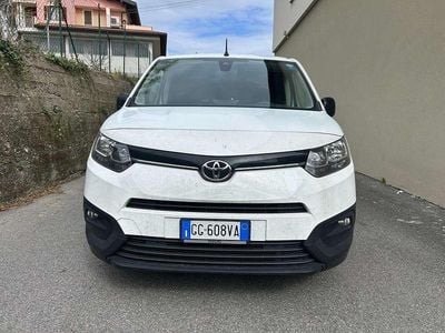 Usata Toyota Proace City City 110 CV (80 kW) 2022 Bianco Monovolume