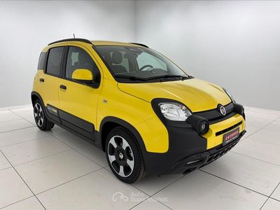 Nuova Fiat Panda Cross Cross 69 CV (50 kW) 2026 Giallo Utilitaria