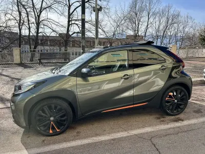Second-hand Toyota Aygo X Limited 98 CP (72 kW) 2022 Verde SUV