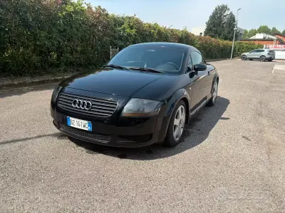 Usata Audi TT 179 CV (131 kW) 2002 Nero Coupé