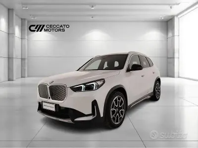 Usata BMW iX1 xLine 150 kW (204 CV) 2023 Bianco SUV