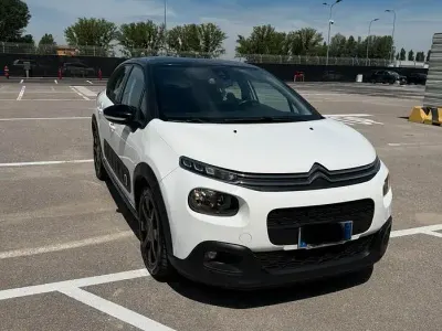 Usata Citroën C3 99 CV (72 kW) 2017 Bianco Utilitaria