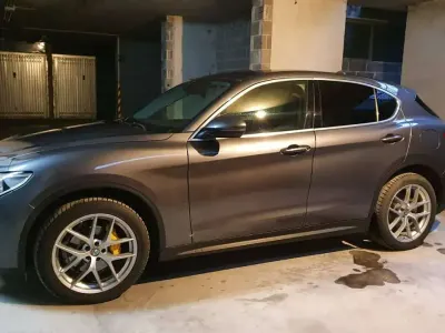 Usata Alfa Romeo Stelvio 209 CV (153 kW) 2017 Grigio SUV