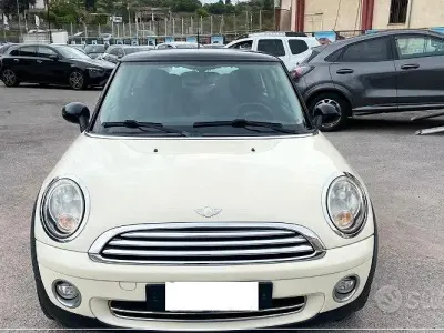 Usata Mini Cooper 120 CV (88 kW) 2007 Bianco Utilitaria