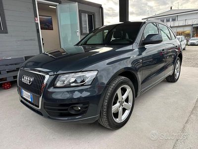 Usata Audi Q5 S-Line 170 CV (125 kW) 2011 Grigio SUV