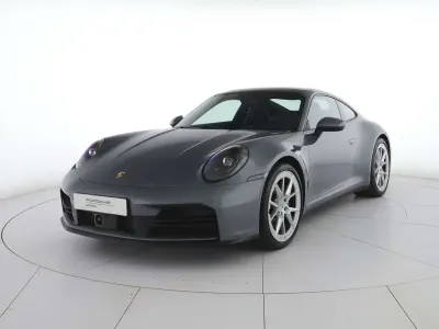 Usata Porsche 911 Carrera 581 CV (427 kW) 2025 Grigio vanadio metallizzato Coupé