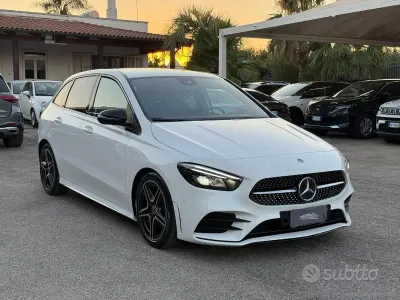 Usata Mercedes B180 Premium 116 CV (85 kW) 2022 Bianco Utilitaria