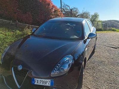 Usata Alfa Romeo Giulietta 120 CV (88 kW) 2019 Nero Utilitaria