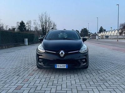 Usata Renault Clio GrandTour Zen 90 CV (66 kW) 2018 Nero Station wagon