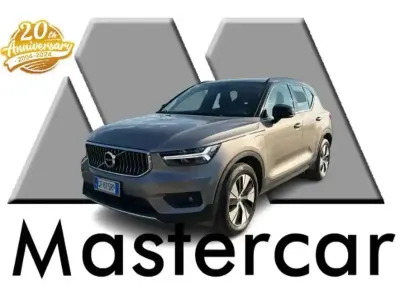 Usata Volvo XC40 Inscription 179 CV (131 kW) 2021 Argento SUV