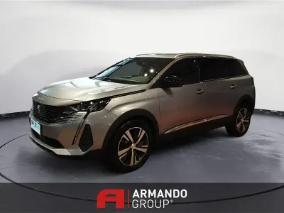 Usata Peugeot 5008 Allure 131 CV (96 kW) 2024 Grigio SUV