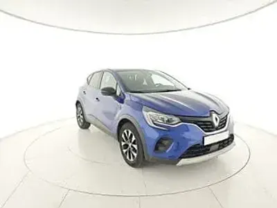 Usata Renault Captur Evolution 101 CV (74 kW) 2024 Blu SUV