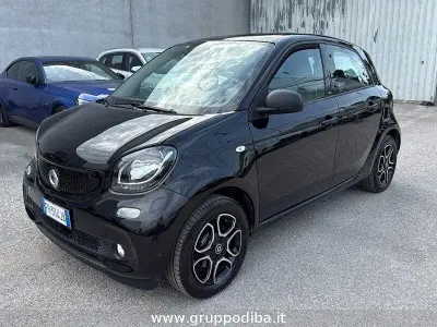 Usata Smart ForFour Passion 90 CV (66 kW) 2018 Nero Utilitaria
