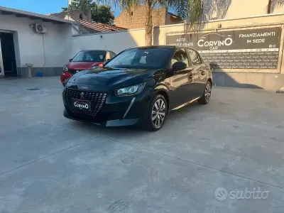 Usata Peugeot 208 Active 75 CV (55 kW) 2020 Nero Utilitaria