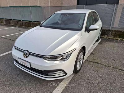 Usata VW Golf VIII Life 110 CV (80 kW) 2022 Bianco Berlina