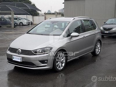 Usata VW Golf Sportsvan Highline 110 CV (80 kW) 2016 Grigio Monovolume