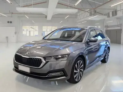 Usata Skoda Octavia Style 149 CV (109 kW) 2023 Station wagon