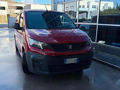Usata Peugeot 208 102 CV (75 kW) 2020 Rosso Utilitaria
